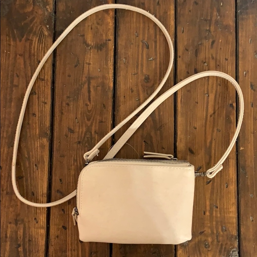 White leather crossbody purse universal thread